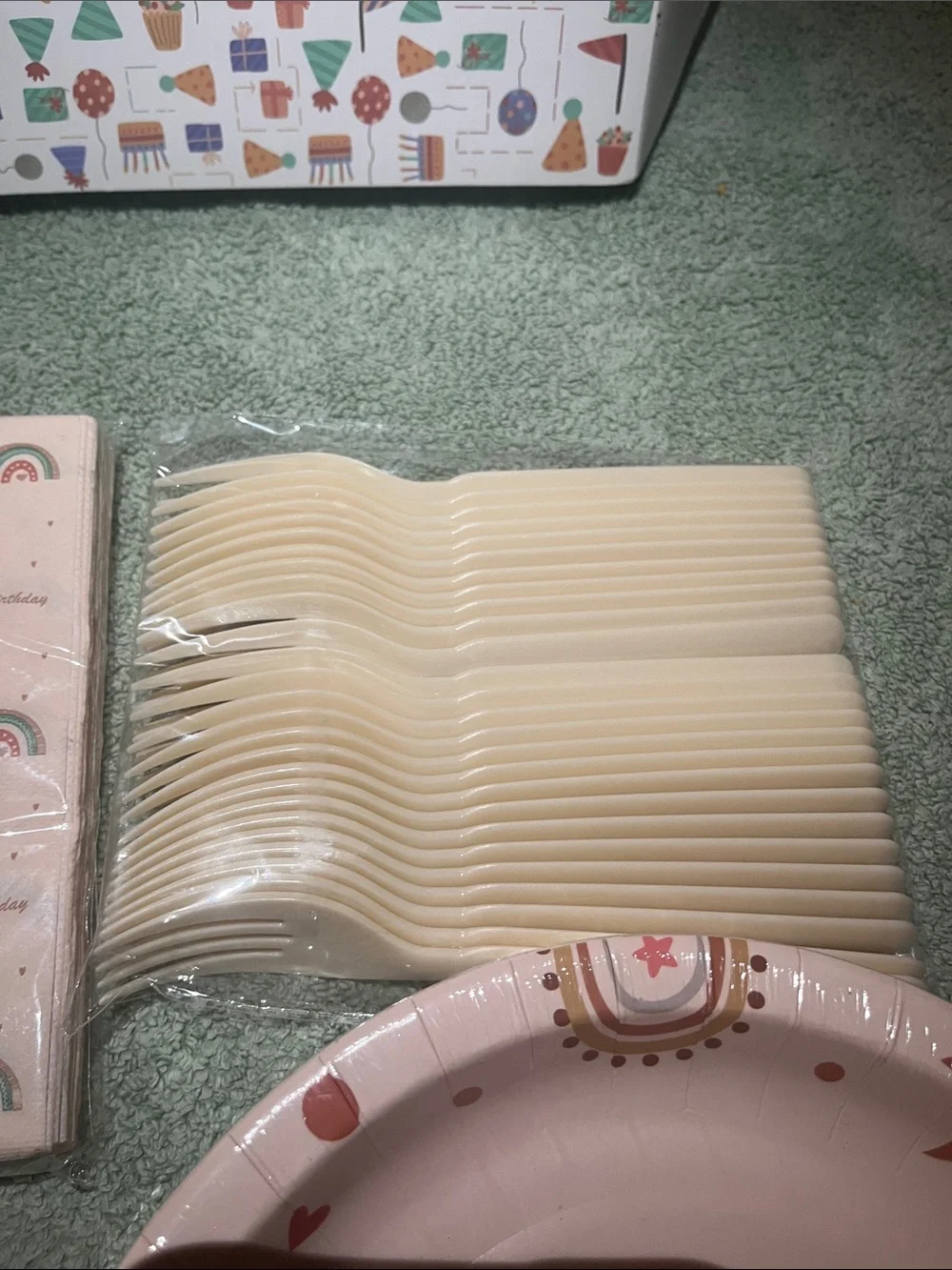 Blush Pink Rainbow Disposable Party Tableware Set - 16 Pieces